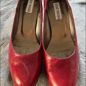 Shiney leather Red Steve Madden 1.5” heel.